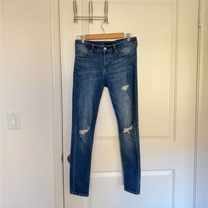 Uniqlo Super-Soft Tapered Jean